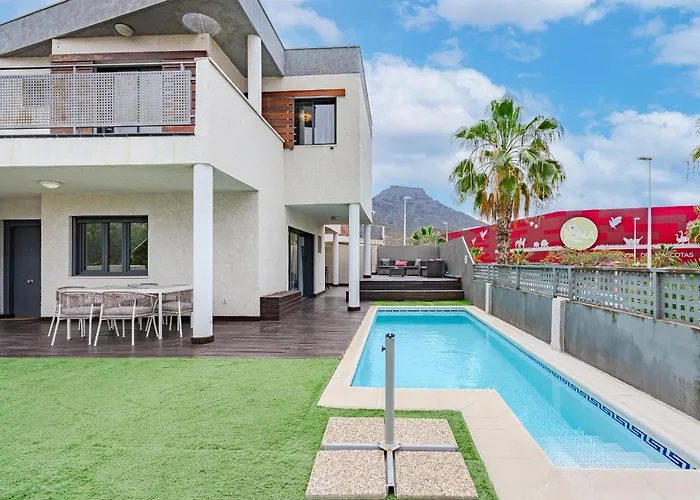 Casa Independiente Con Piscina Privada Costa Adeje (Tenerife)