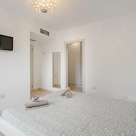 וילה Casa Independiente Con Piscina Privada אדחה